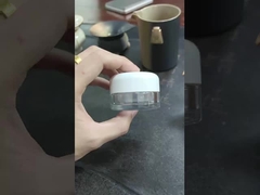 Duidelijke 30 ml PET-crèmefles met 15 ml voering